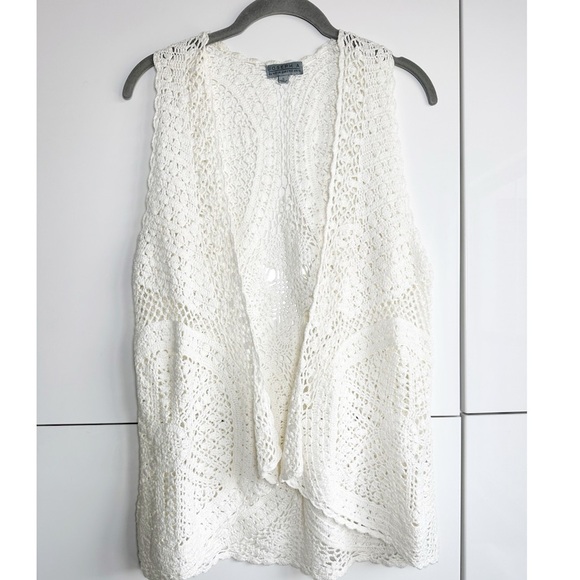 Joseph A Crochet Vest Size Small Festival Boho Hippie Ivory Color Grandma Chic - Picture 1 of 6
